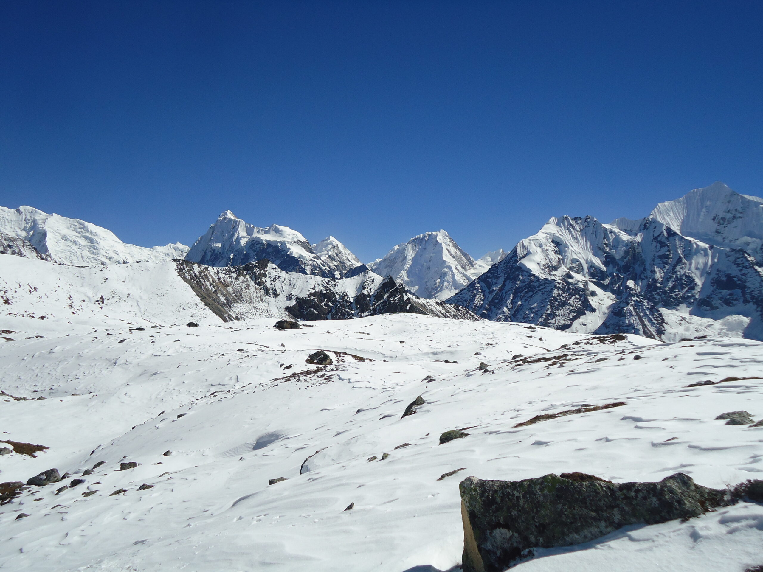 A calming and charming Gokyo Lake trek blog in the Everest region