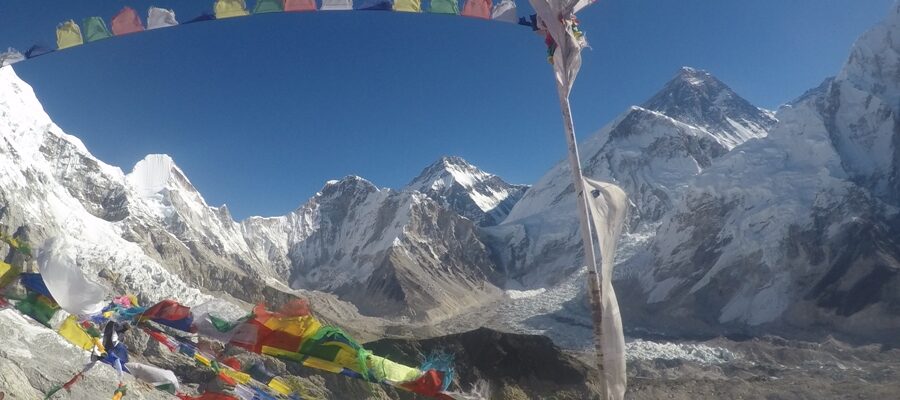 Can you stay at Everest Base Camp ?