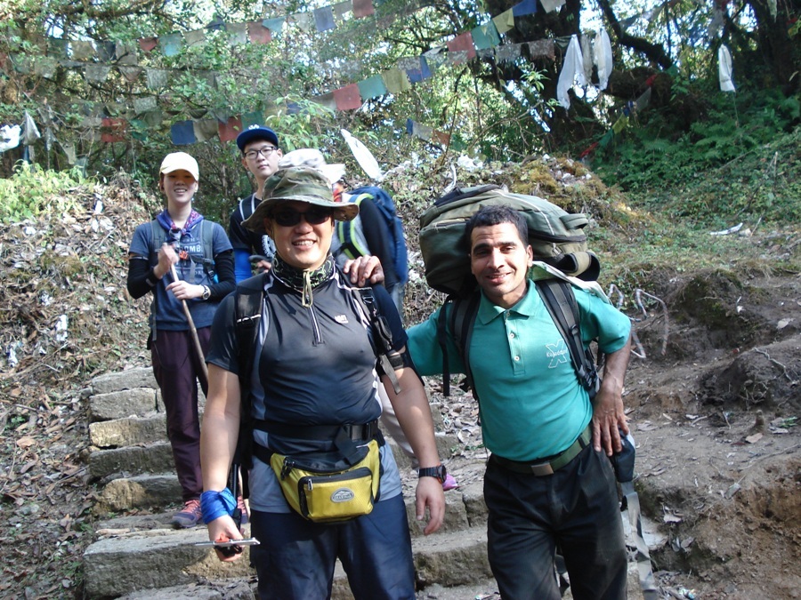 Trekking around Kathmandu Valley