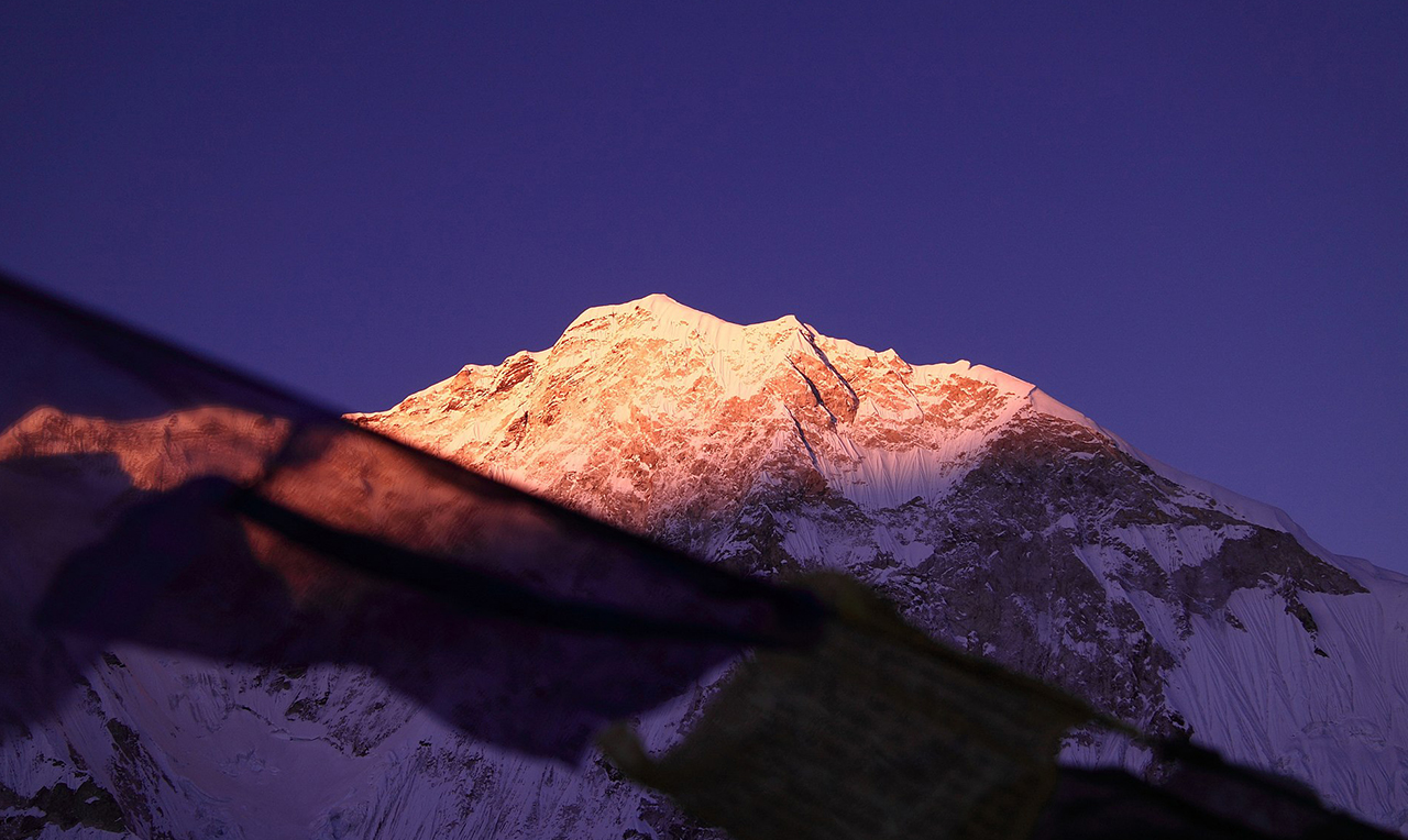 Baruntse Expedition – 32 Days