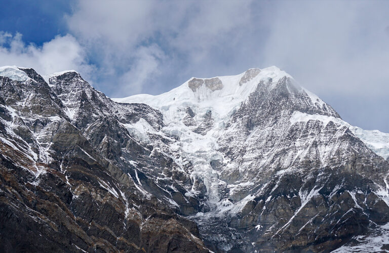 Chulu East Peak Climbing – 19 Days