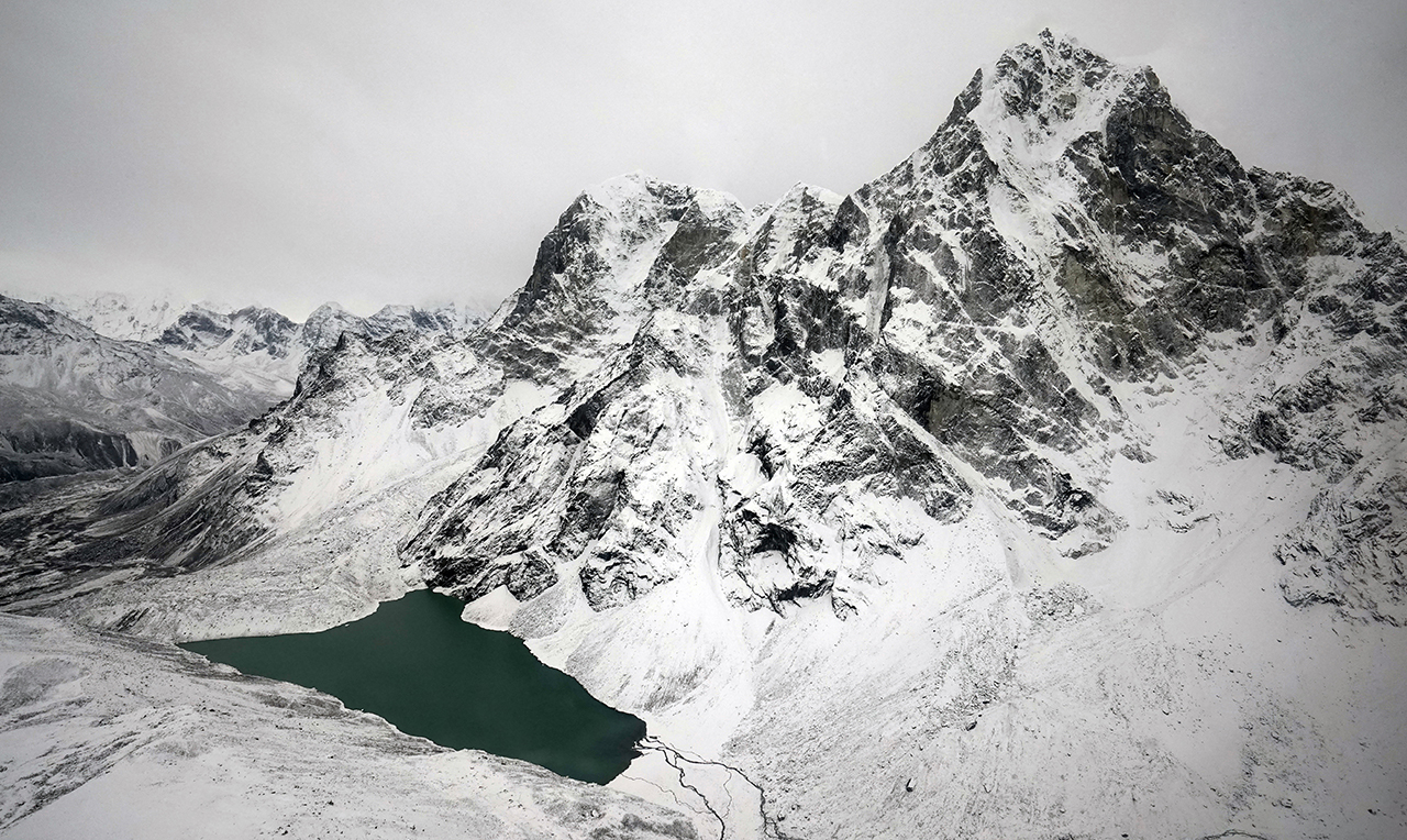 Gokyo Cho La Pass Trekking – 15 Days