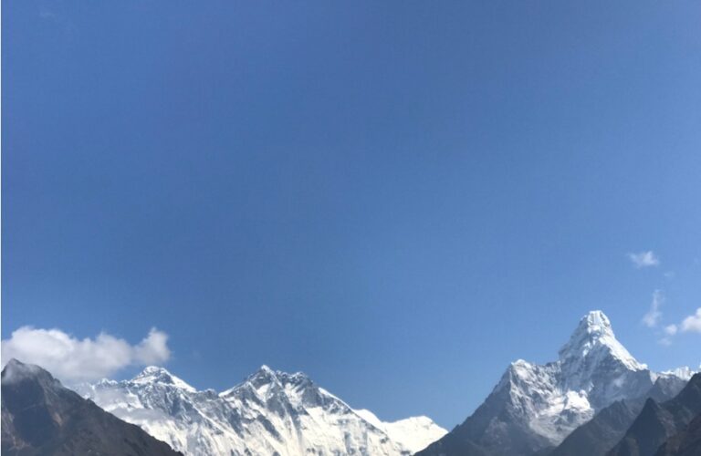 Island peak and Ama dablam expedition – 22 Days
