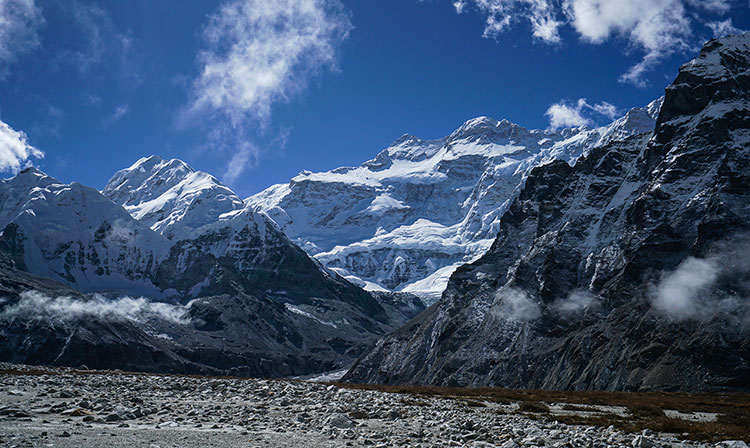 Kanchenjunga Base Camp Trek – 20 Days