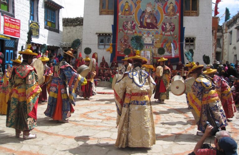 Mustang Yartung Festival Trek – 14 Days