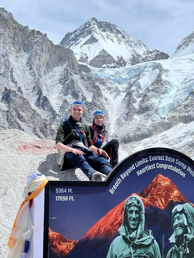 Everest Luxury Lodge Trekking – 15 Days