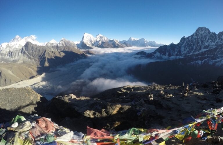 Gokyo Ri Trekking – 12 Days