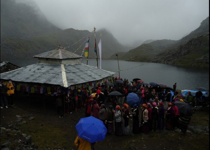 Gosaikunda Festival Trekking – 12 Days