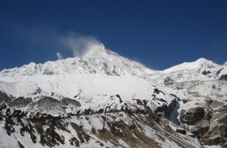Manaslu and Tsum valley trek – 17 Days