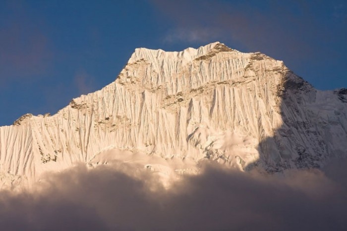 Ombigaichan Peak Climbing – 15 Days
