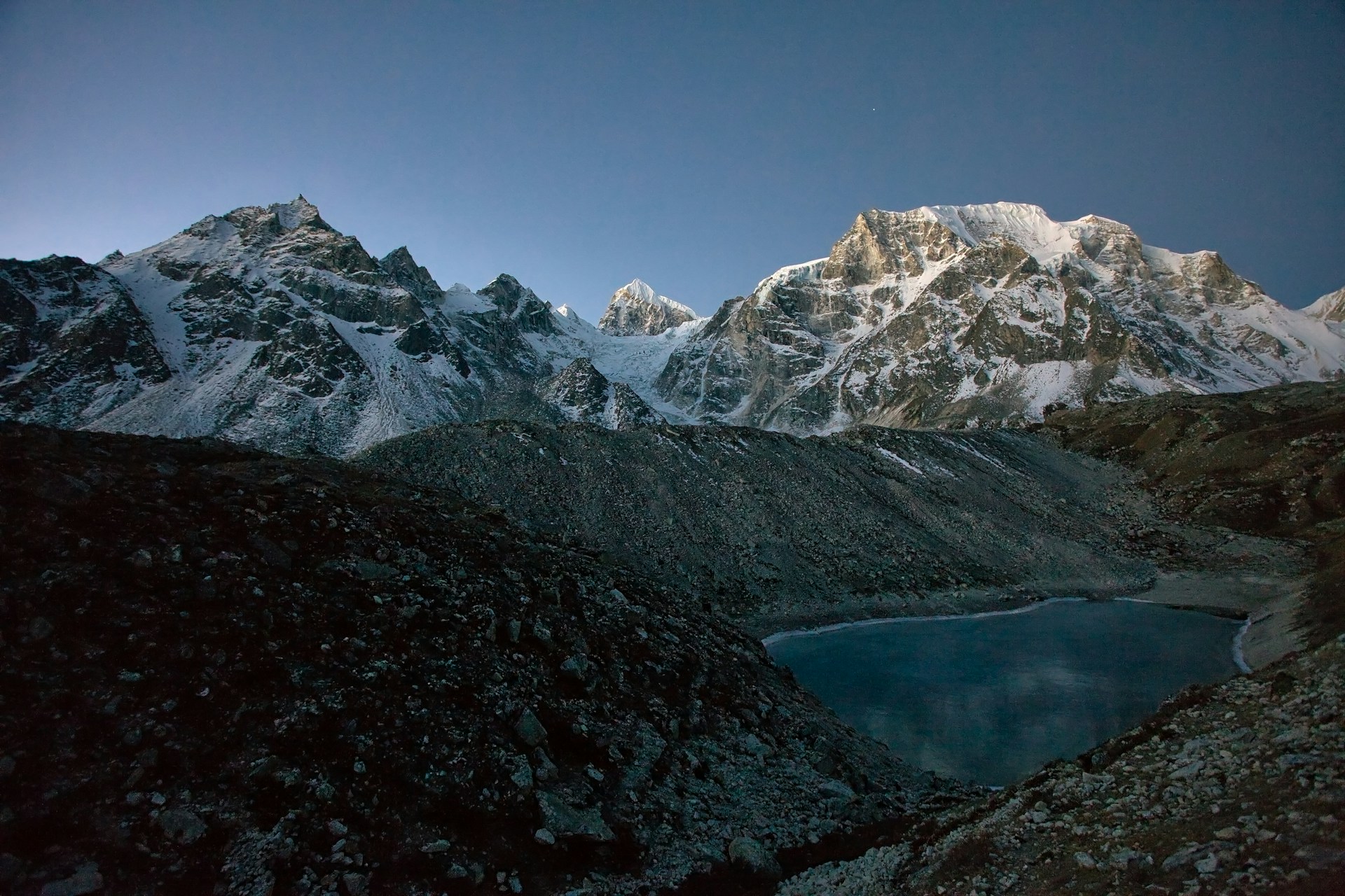 Best Time to do Tsum Valley Trek Nepal in 2026 - Seasons Guide