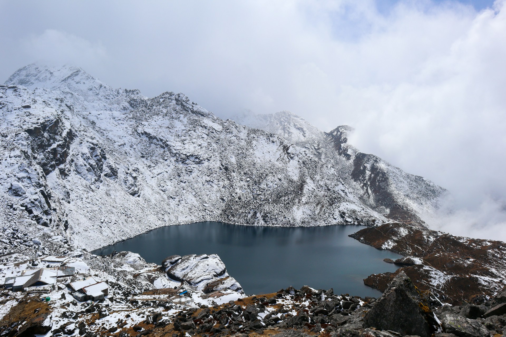 Gosaikunda Lake Trek